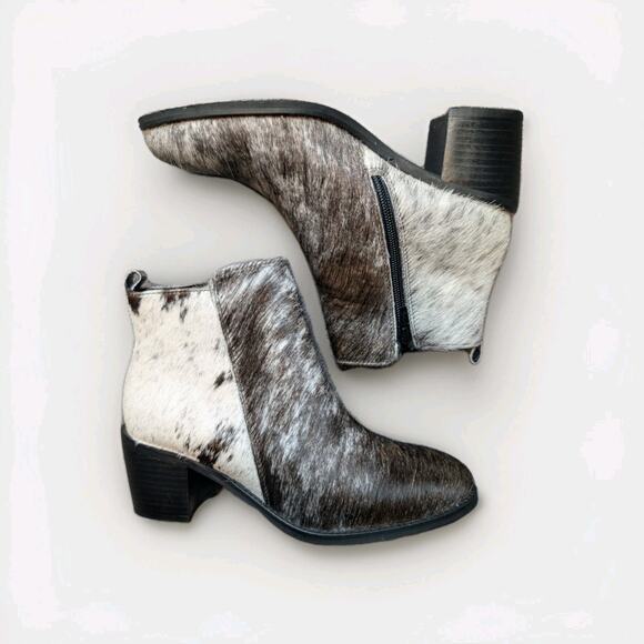 MYRA HAIR ON HIDE & HAND TOOLED WESTERN RODEO BOOTS SIZE 7 BOHO - Picture 2 of 9